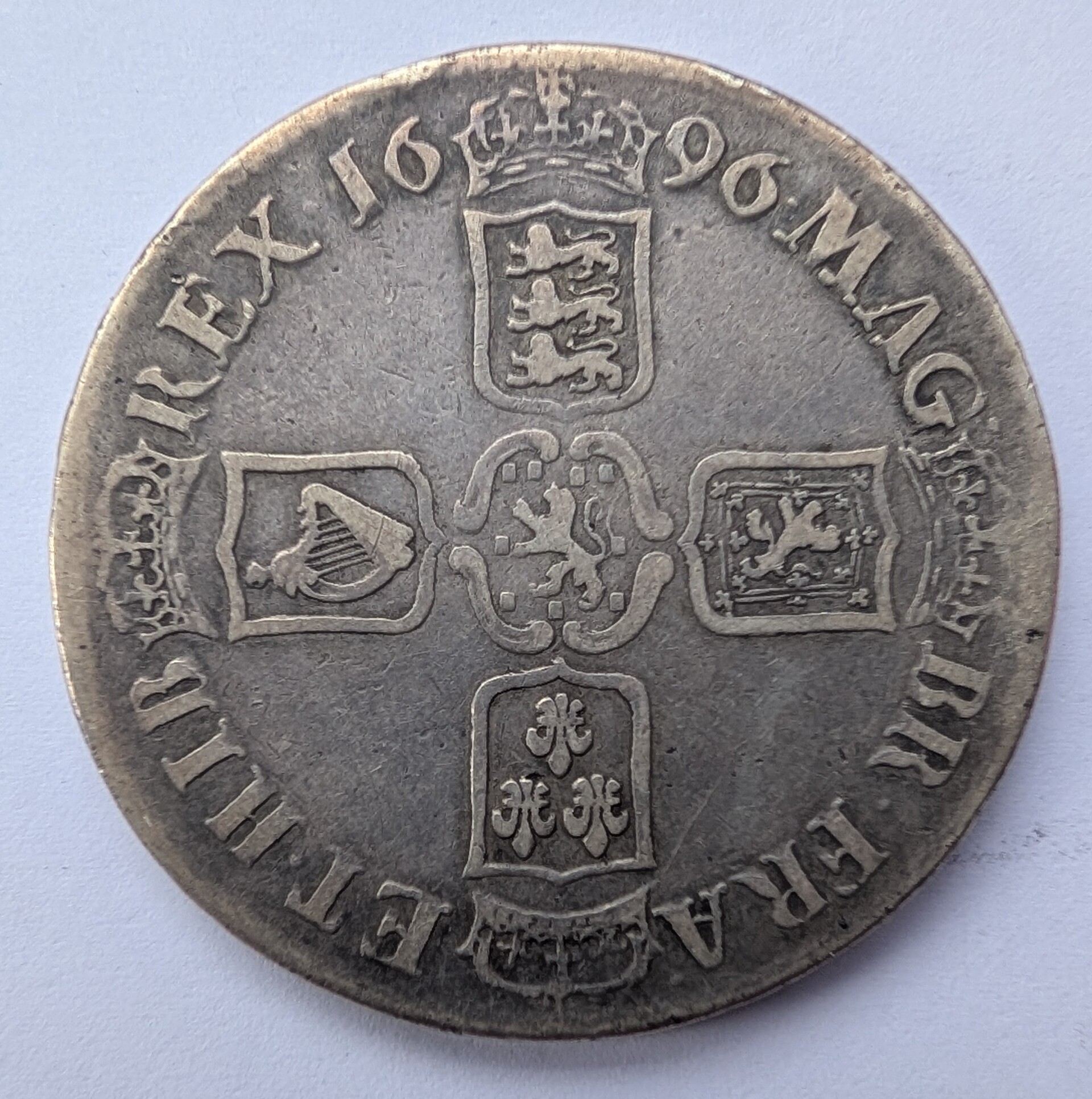 1696-crown-rev2