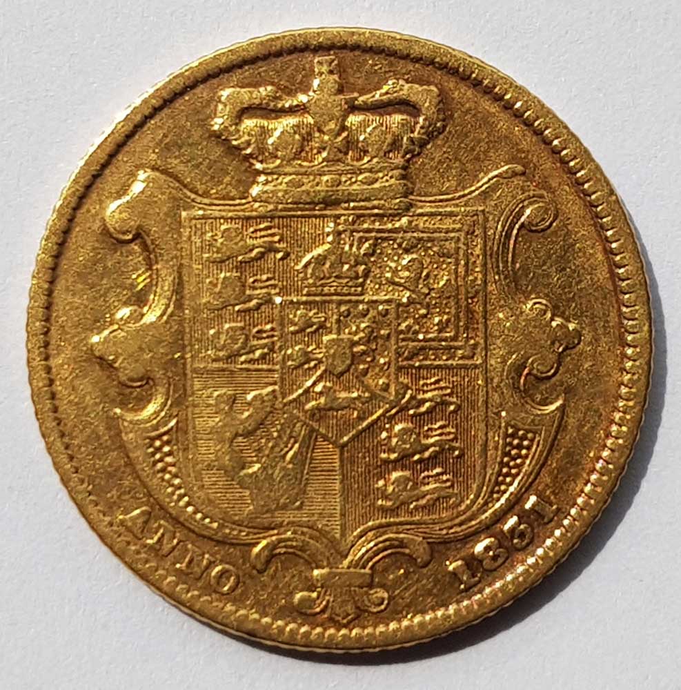1831 sovereign.jpg