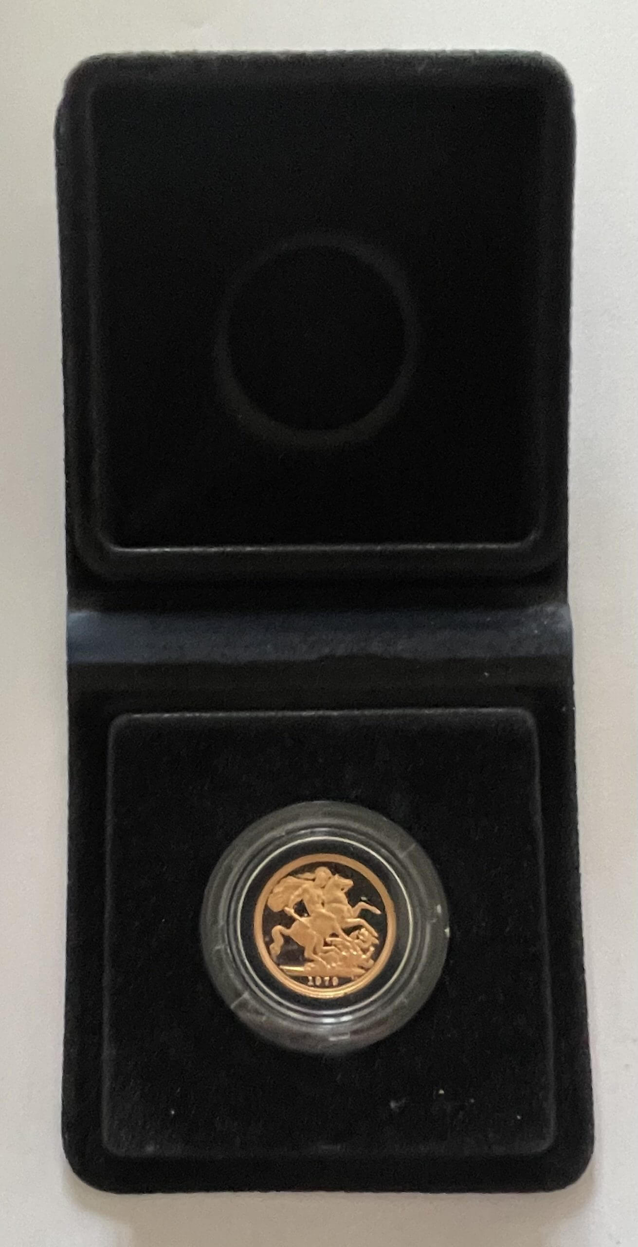 1979 gold proof sovereign scaled.jpg