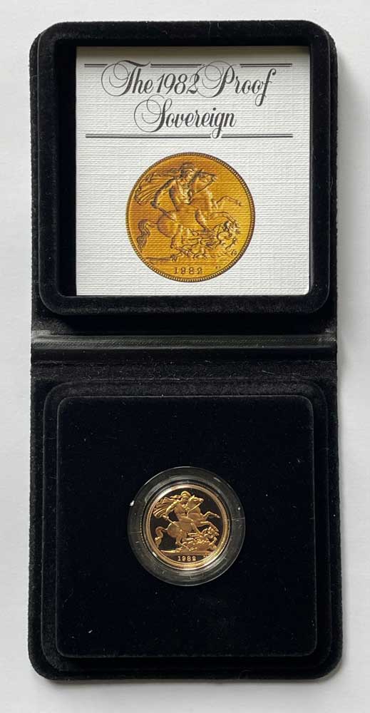 1982 gold proof sovereign.jpg