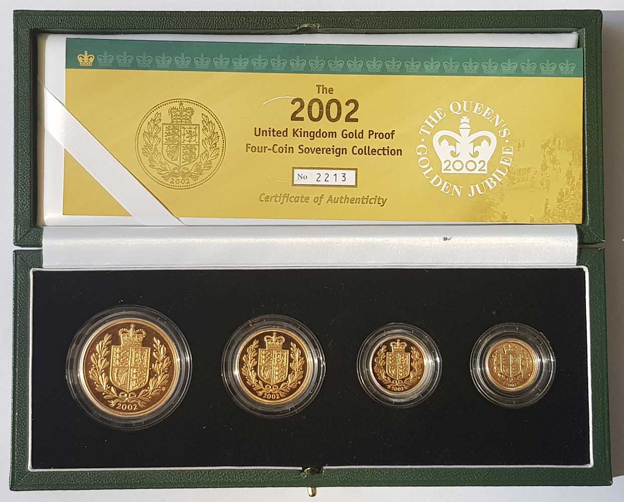 2002 4 coin gold proof sovereign set.jpg