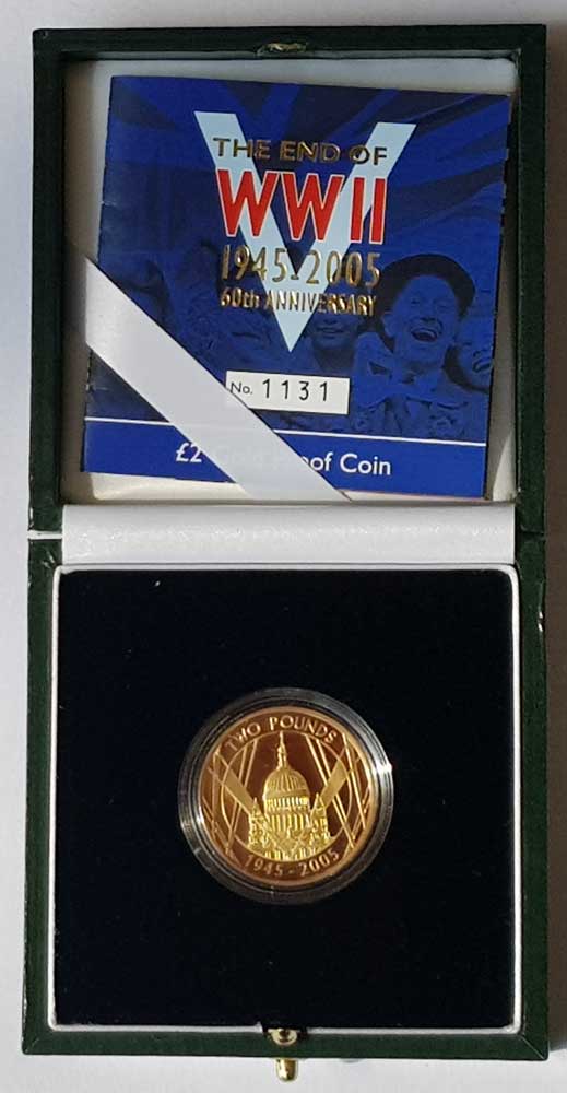 2005 world war two gold proof two pounds.jpg