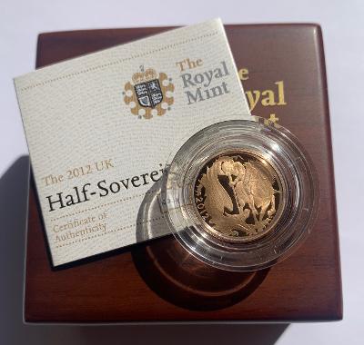 2012 gold proof half sovereign.jpg